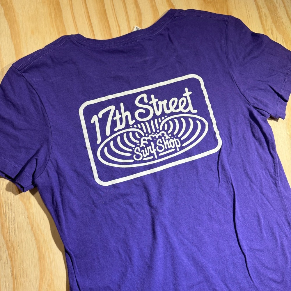Alstyle 17th Street Surf Shop Women's Purple Graphic Tee Short Sleeve Size M